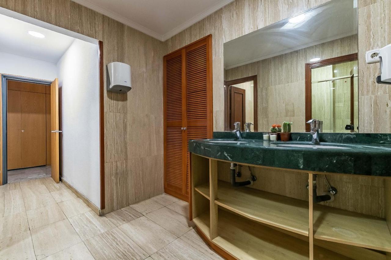 דירות Grand Soho Ofihouse מאלגה מראה חיצוני תמונה